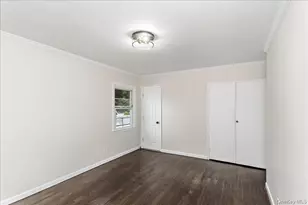 30 Jay St, Hicksville, NY 11801 - Photo 9