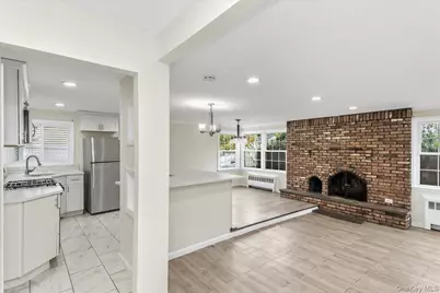 30 Jay Street, Hicksville, NY 11801 - Photo 3