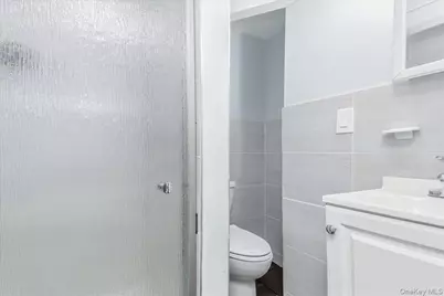 30 Jay Street, Hicksville, NY 11801 - Photo 21
