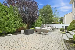151 Monroe St, Massapequa Park, NY 11762 - Photo 37