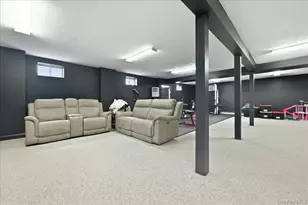 151 Monroe St, Massapequa Park, NY 11762 - Photo 33