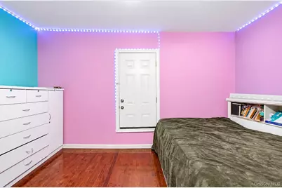 187-44 Sullivan Road, Saint Albans, NY 11412 - Photo 19