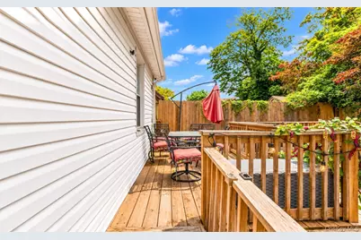 187-44 Sullivan Road, Saint Albans, NY 11412 - Photo 33