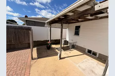 8 Michel Avenue, Farmingdale, NY 11735 - Photo 47