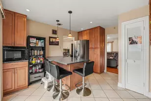 8 Carl Ct, Spring Valley, NY 10977 - Photo 11