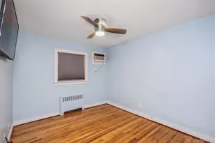 31 E June St, Lindenhurst, NY 11757 - Photo 15