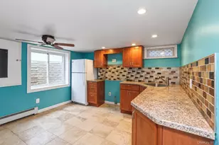 31 E June St, Lindenhurst, NY 11757 - Photo 27