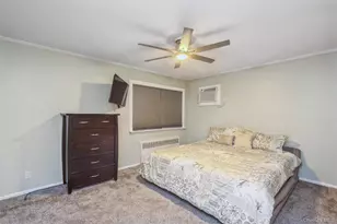 31 E June St, Lindenhurst, NY 11757 - Photo 13