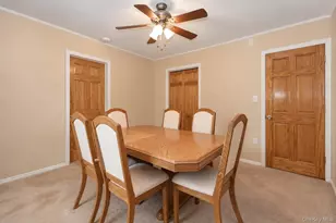 34 Chapel Ln, Levittown, NY 11756 - Photo 7