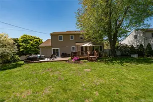 20 Evon Dr SW, Syosset, NY 11791 - Photo 23