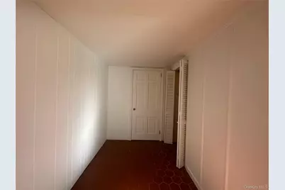 11 Gabriel Place #2, Glen Cove, NY 11542 - Photo 15