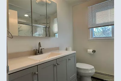 11 Gabriel Place #2, Glen Cove, NY 11542 - Photo 13