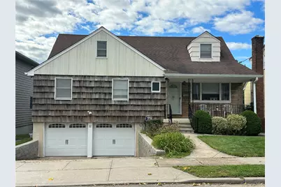 11 Gabriel Place #2, Glen Cove, NY 11542 - Photo 1