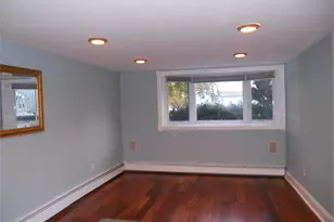 [Address not provided], East Setauket, NY 11733 - Photo 9