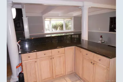 [Address not provided], East Setauket, NY 11733 - Photo 3