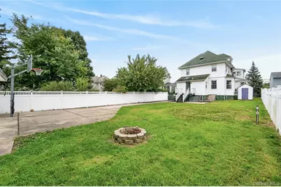 36 Union Place, Lynbrook, NY 11563 - Photo 31