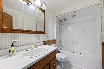 36 Union Place, Lynbrook, NY 11563 - Photo 23