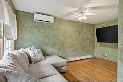 36 Union Place, Lynbrook, NY 11563 - Photo 11