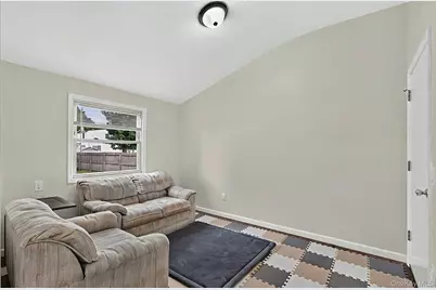 368 Randall Road, Ridge, NY 11961 - Photo 11