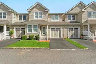 15 Meadow Way, Eastport, NY 11941 - Photo 3