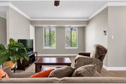 30 Pueblo Court #30, Coram, NY 11727 - Photo 5