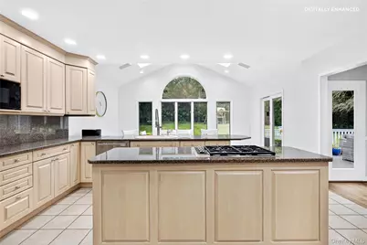14 Maplewood Lane, East Hills, NY 11576 - Photo 11