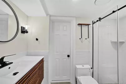 8953 Vanderveer Street, Queens Village, NY 11427 - Photo 15