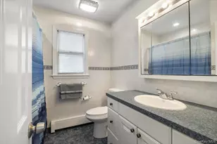 44 Garfield Pl, East Northport, NY 11731 - Photo 21