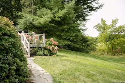316-320 Clinton Hollow Road, Salt Point, NY 12578 - Photo 27