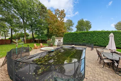 655 Hyman Avenue, Bay Shore, NY 11706 - Photo 25