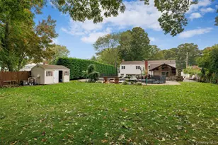 655 Hyman Ave, Bay Shore, NY 11706 - Photo 27