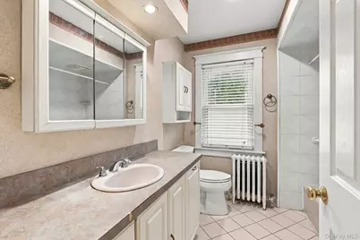 24 Bella Vista Street, Locust Valley, NY 11560 - Photo 19
