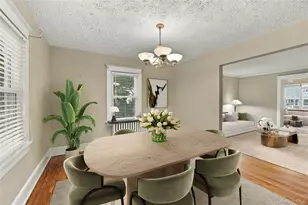 24 Bella Vista St, Locust Valley, NY 11560 - Photo 11