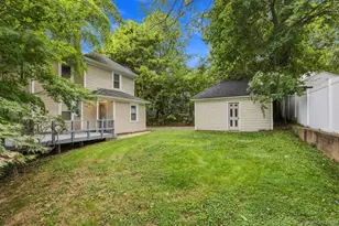 24 Bella Vista St, Locust Valley, NY 11560 - Photo 27
