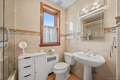 2053 Van Hoesen Avenue, Bronx, NY 10461 - Photo 21