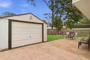 75 Lexington Rd, Shirley, NY 11967 - Photo 35