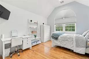 5 Aspatuck Ct, Commack, NY 11725 - Photo 21