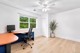 5 Aspatuck Ct, Commack, NY 11725 - Photo 25