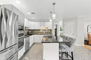 5 Aspatuck Ct, Commack, NY 11725 - Photo 9