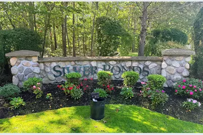 298 Prairie Court, Manorville, NY 11949 - Photo 39