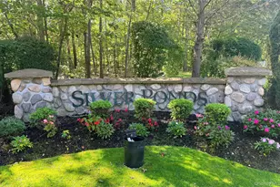 298 Prairie Ct, Manorville, NY 11949 - Photo 39