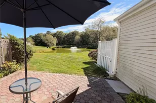 298 Prairie Ct, Manorville, NY 11949 - Photo 17