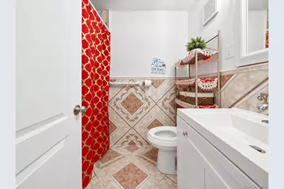 3919 Grace Avenue, Bronx, NY 10466 - Photo 11