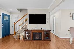 328 1st Ave, Lindenhurst, NY 11757 - Photo 7