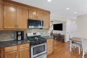 328 1st Ave, Lindenhurst, NY 11757 - Photo 15
