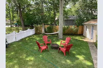 51 Wakeman Road, Hampton Bays, NY 11946 - Photo 27