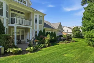 163 Symphony Dr, Lake Grove, NY 11755 - Photo 7