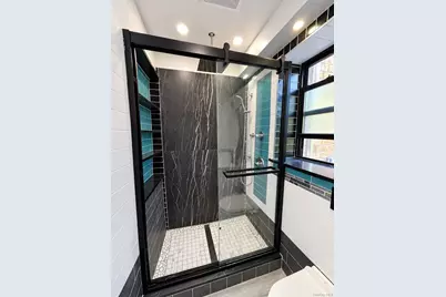 7252 Metropolitan Avenue #2B, Middle Village, NY 11379 - Photo 7