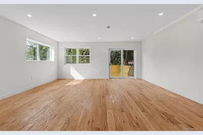 666 Osborn Street, Brooklyn, NY 11212 - Photo 9