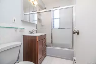 1 Jefferson Ave, Rockville Centre, NY 11570 - Photo 11